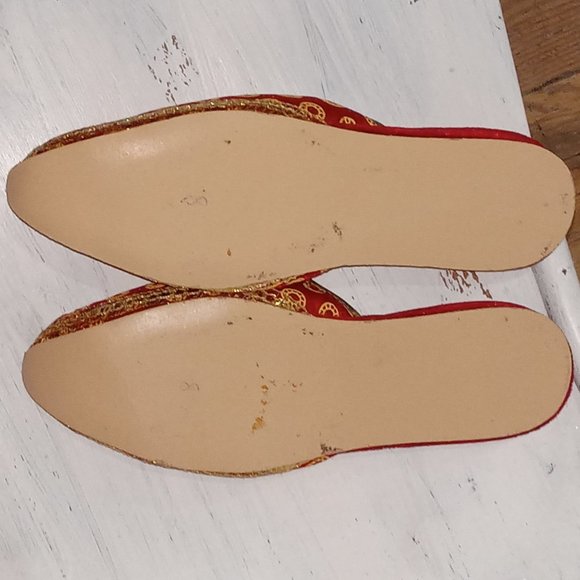 Red and Gold Napoli Velour shoe - Picture 7 of 9